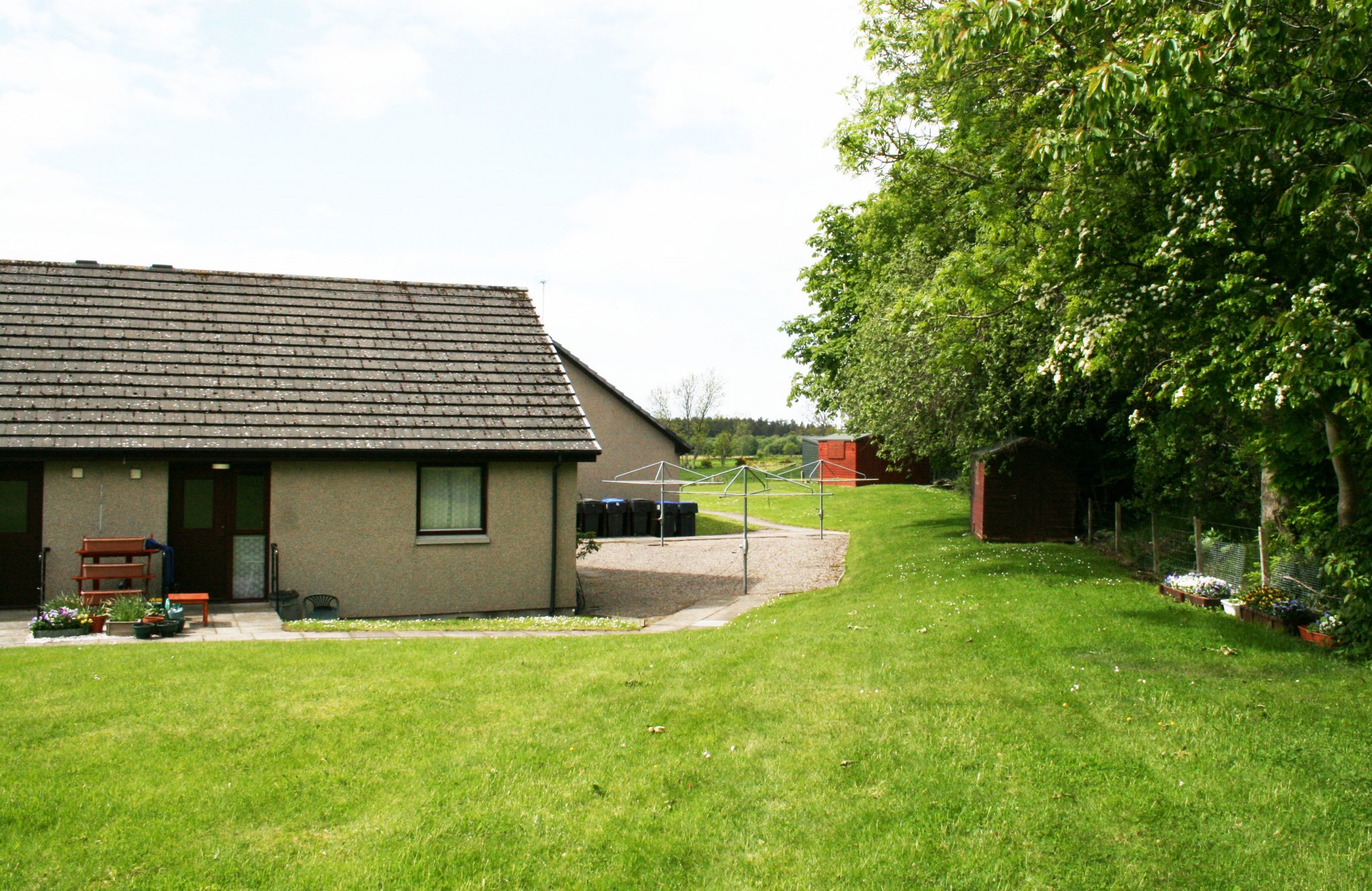 Newbigging Cottages, Luthermuir Hanover Scotland