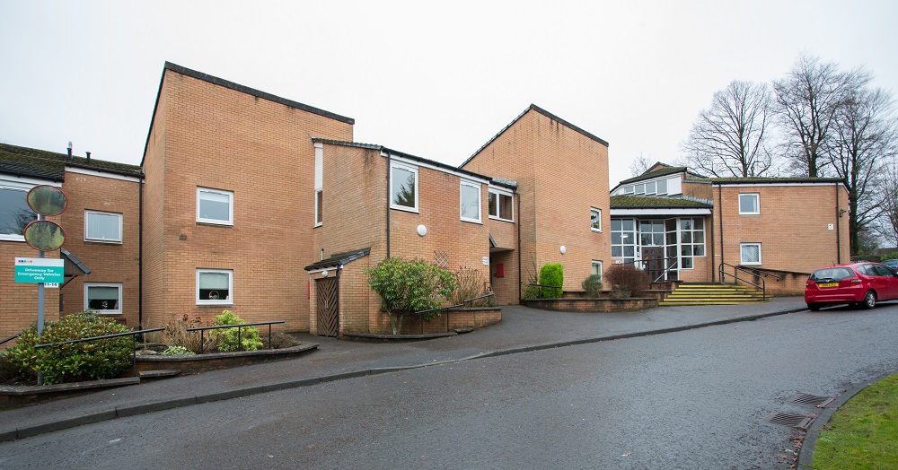 Glen Gardens, Elderslie Hanover Scotland