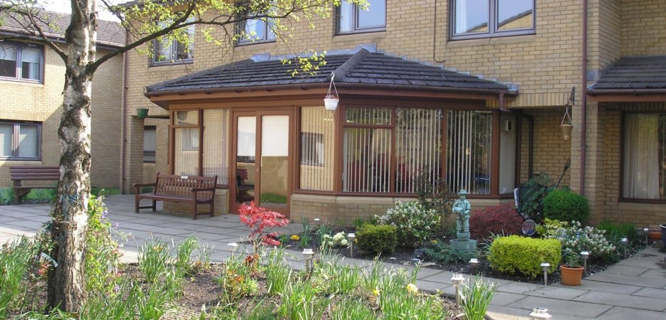 058_1 - Exterior Shot of Hanover Gardens Bishopbriggs Development